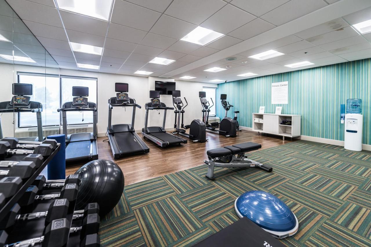 Holiday Inn Express Flint-Campus Area By Ihg Dış mekan fotoğraf