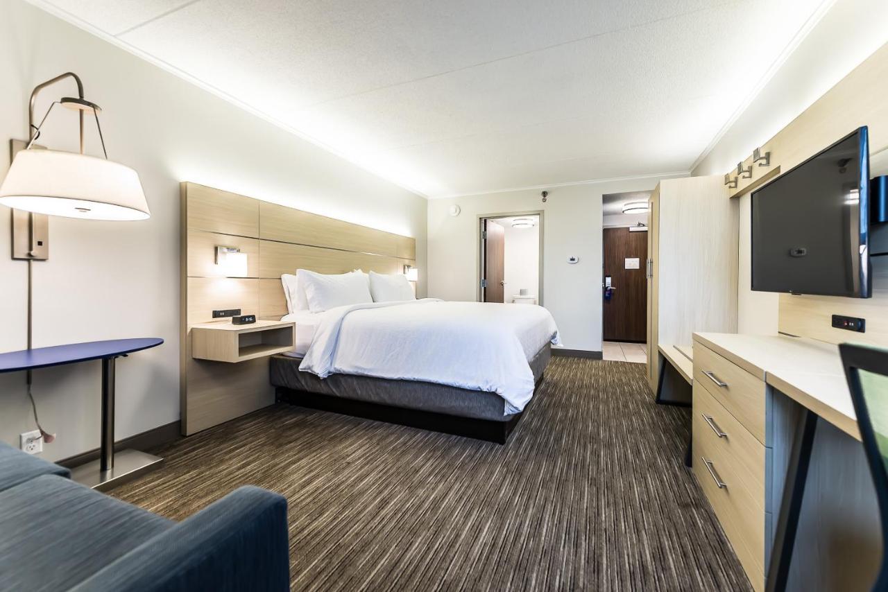 Holiday Inn Express Flint-Campus Area By Ihg Dış mekan fotoğraf