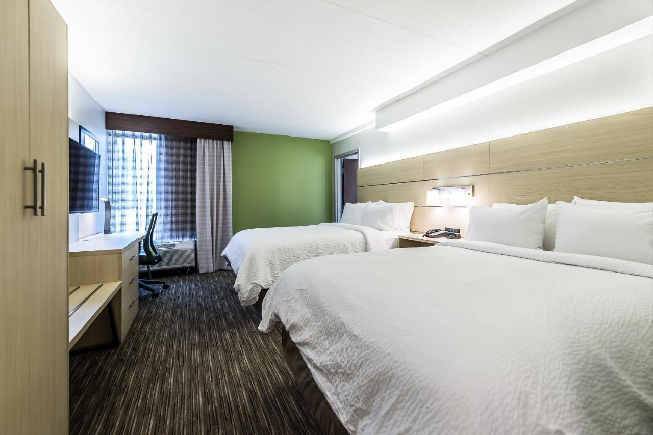 Holiday Inn Express Flint-Campus Area By Ihg Dış mekan fotoğraf