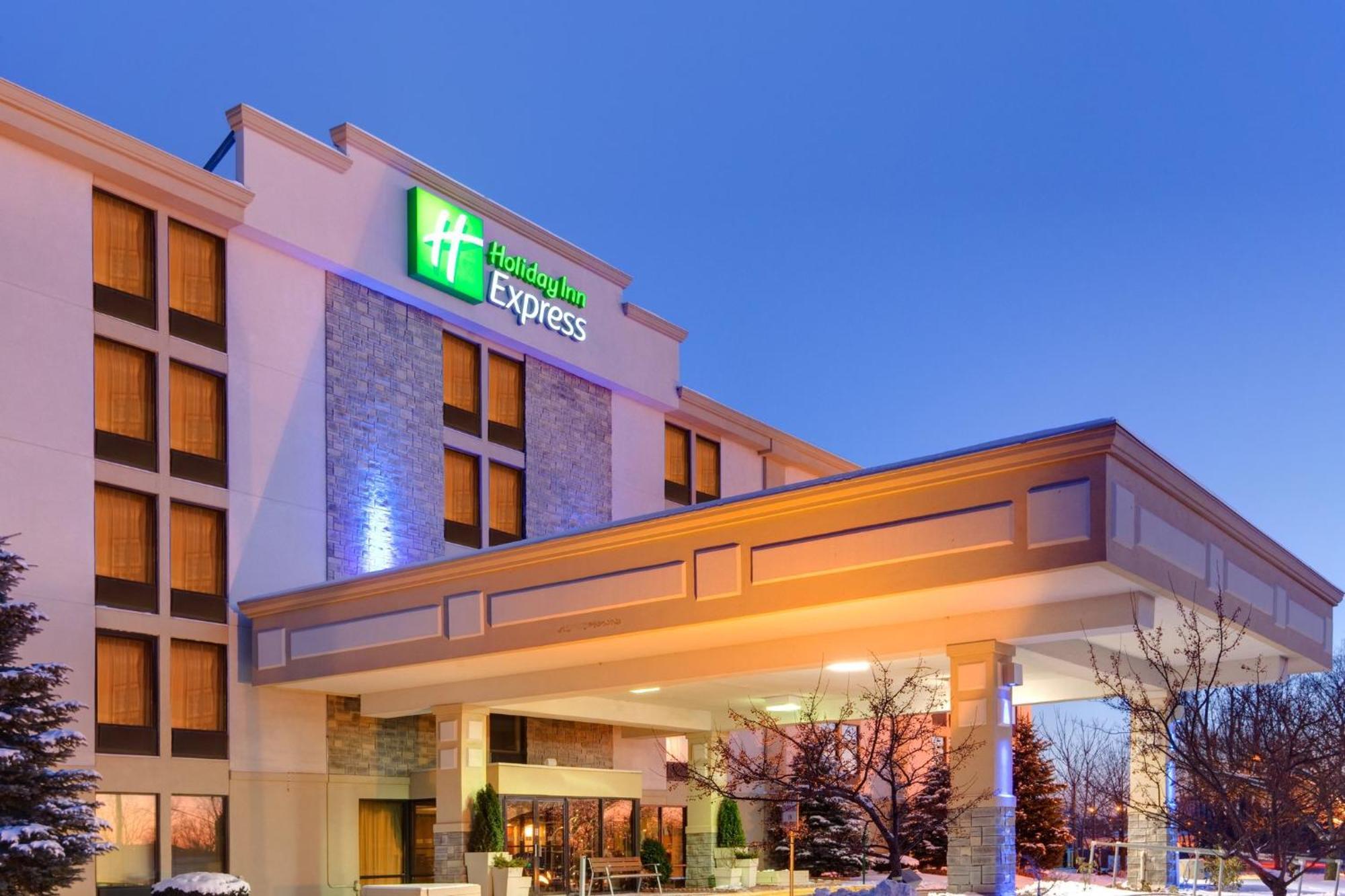 Holiday Inn Express Flint-Campus Area By Ihg Dış mekan fotoğraf